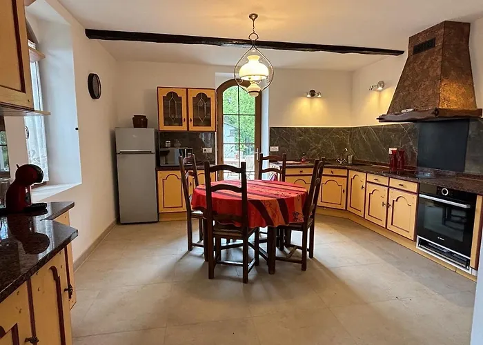 Havre De Paix Verdoyant Le Fousseret